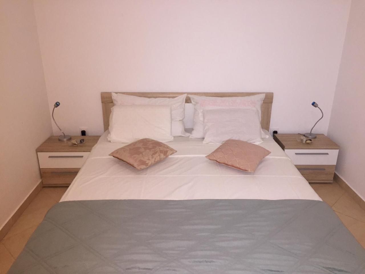 Apartments Adria プーラ エクステリア 写真